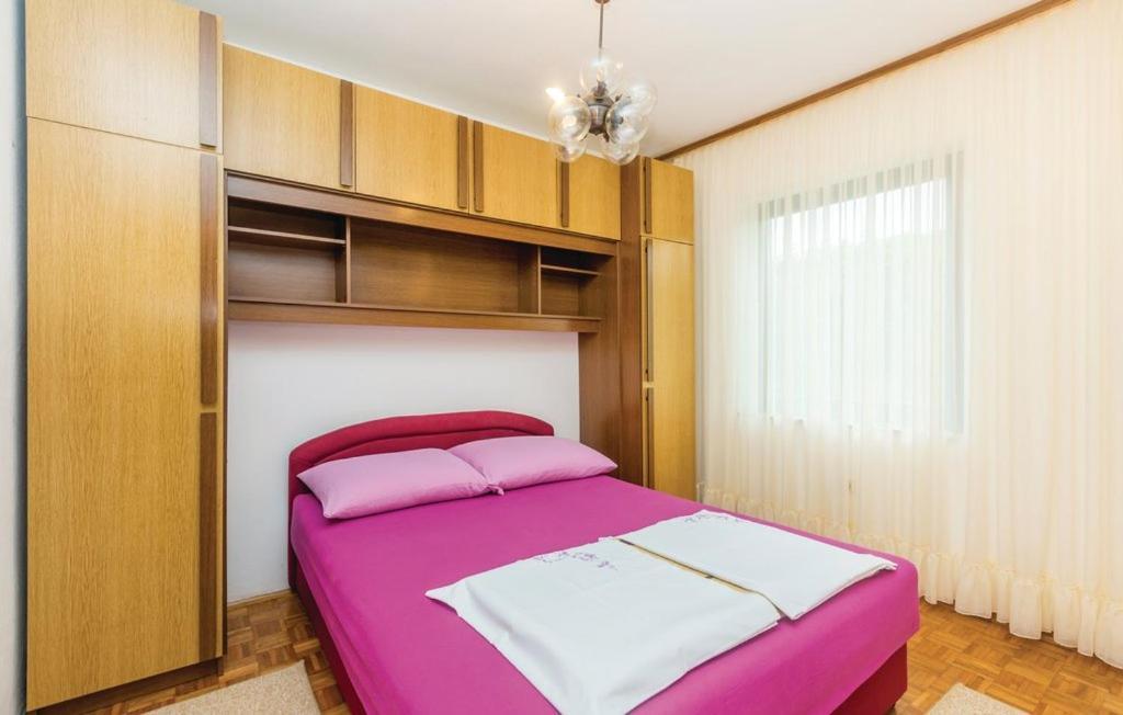 Apartments Vesna Пінезіци Екстер'єр фото
